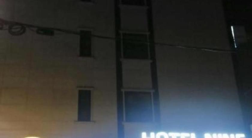 אינצ'ון Nine Hotel מראה חיצוני תמונה